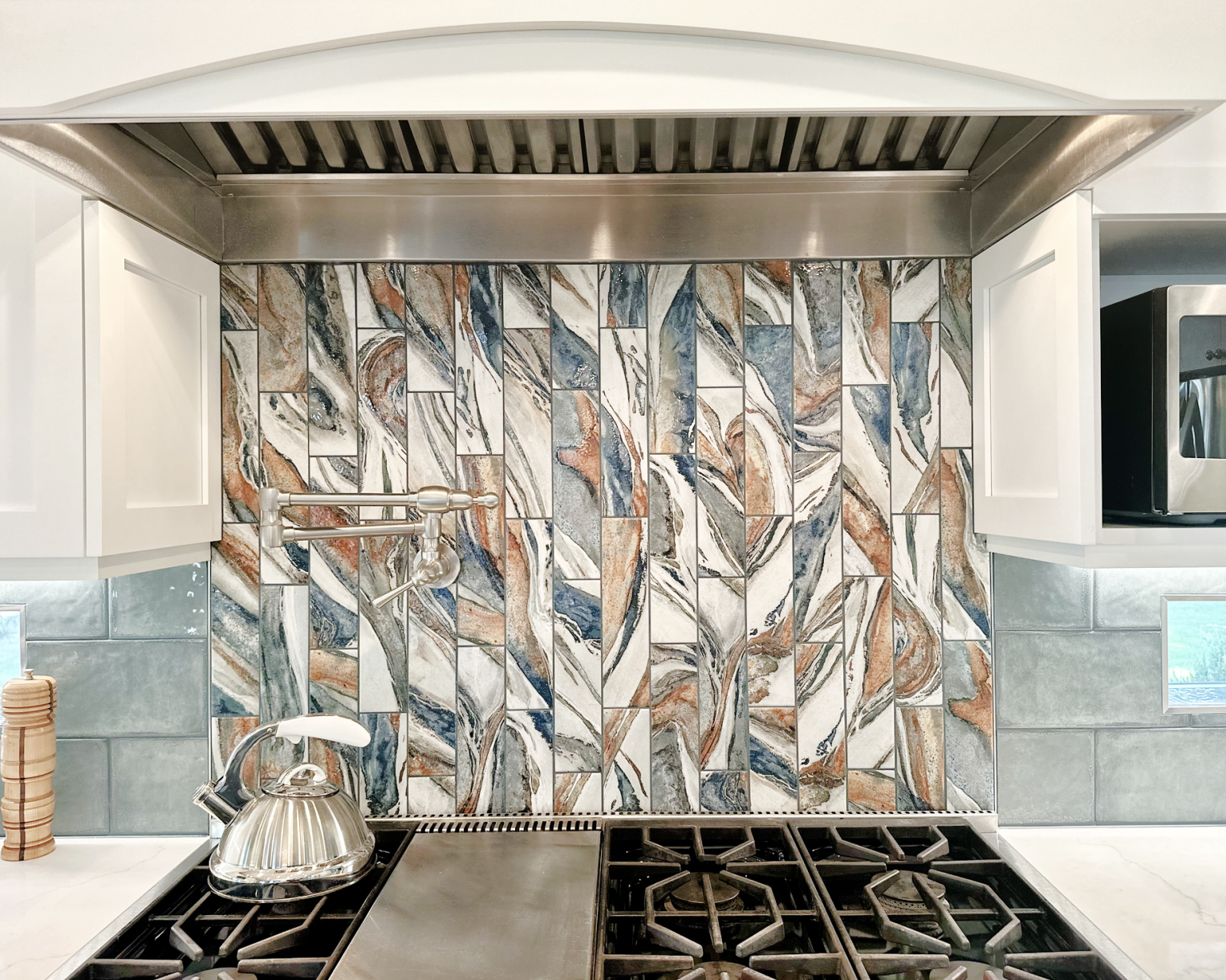 Professional backsplash custom tile services in Martinsburg WV.